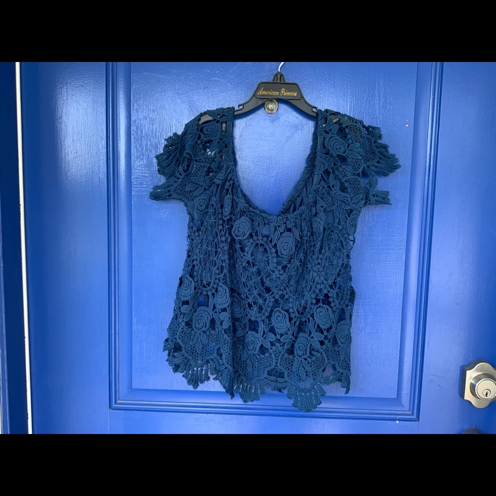 Derek heart Navy blue lace crop top